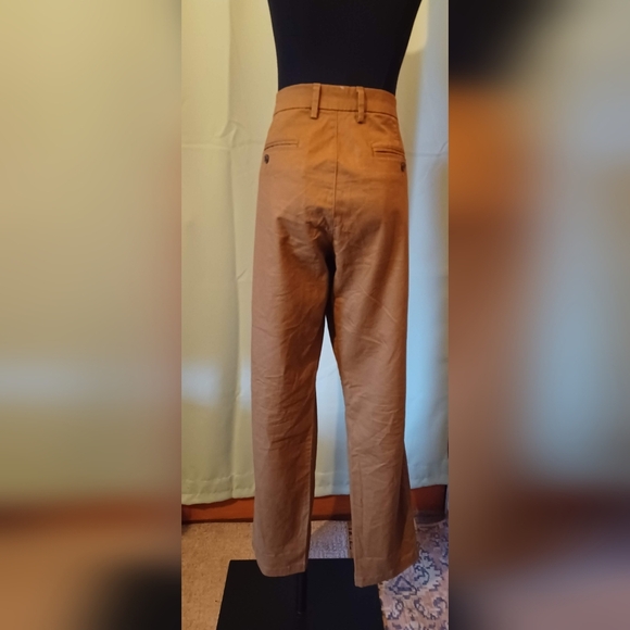 🍒 Gap Essential Khaki Slim Trouser Pants - Picture 2 of 8